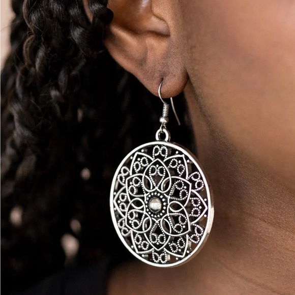 Paparazzi Petal Prana - Silver Earrings